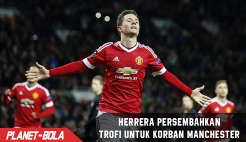 Juarai UEL, Herrera persembahkan Trofi untuk Korban Manchester