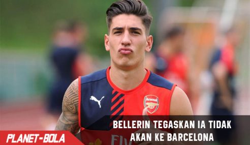 Bellerin tegaskan Bertahan di Arsenal dan Tidak tertarik ke Barca