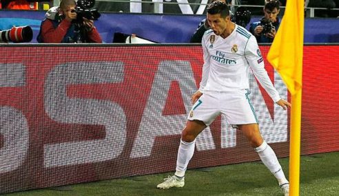 Cristiano Ronaldo Cetak Sejarah di Dortmund