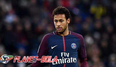 MU Ingin Barter Dua Pemain demi Neymar